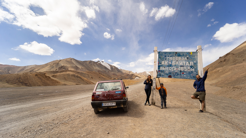 Mongol rally-pamir highway-baital pass